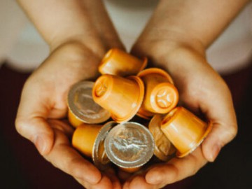 La nuova macchina per riciclare le capsule del caffè